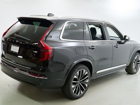 New 2026 Volvo XC90 T8 Ultra w/ Protection Package AWD/4WD image 9