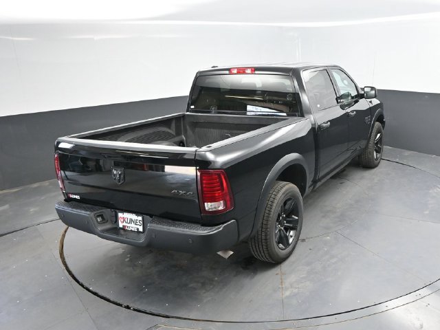 Used 2024 RAM 1500 Warlock AWD/4WD image 32