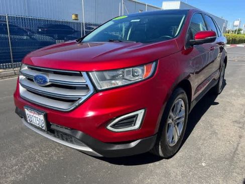 Used 2017 Ford Edge SEL w/ Equipment Group 201A FWD image 9