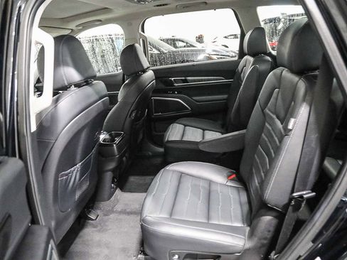 Used 2023 Kia Telluride SX Prestige image 18