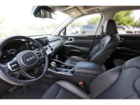 Certified 2023 Kia Sorento SX FWD image 33
