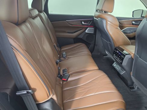 Used 2025 Acura MDX SH-AWD w/ Advance Package image 43