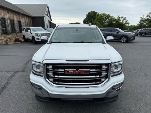 Used 2018 GMC Sierra 1500 SLT w/ SLT Premium Package AWD/4WD image 10