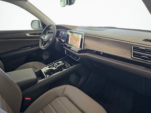 New 2026 Volkswagen Atlas SEL AWD/4WD image 43