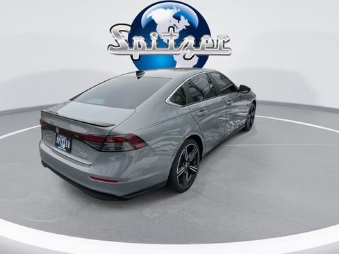 Used 2024 Honda Accord Sport image 9