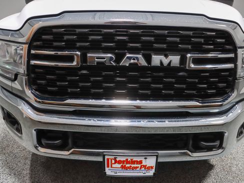 Used 2023 RAM 2500 Big Horn w/ Level 1 Equipment Group AWD/4WD image 4