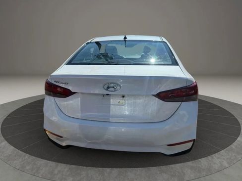 Used 2018 Hyundai Accent SE image 6