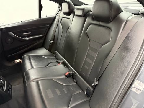 Used 2018 BMW M3 image 24