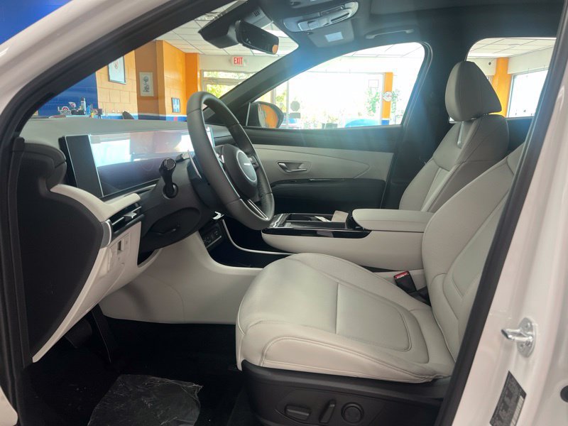 New 2026 Hyundai Tucson Limited AWD/4WD image 17