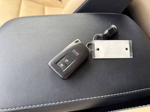 Used 2018 Lexus NX 300h AWD w/ Premium Package image 30