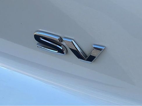Certified 2024 Nissan Pathfinder SV FWD image 24
