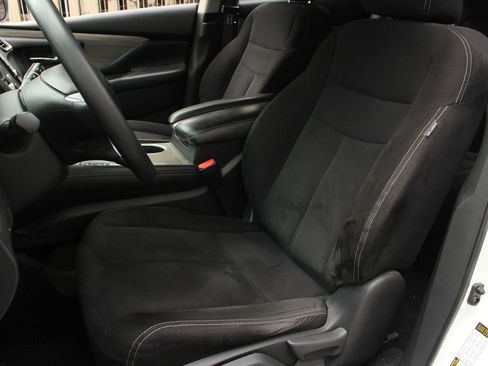 Used 2018 Nissan Murano S w/ Cargo Package FWD image 16