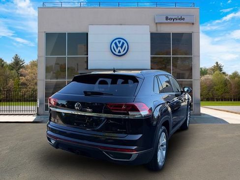 Certified 2023 Volkswagen Atlas Cross Sport SE w/ Panoramic Sunroof Package AWD/4WD image 7