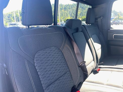 New 2025 RAM 1500 Big Horn AWD/4WD image 31