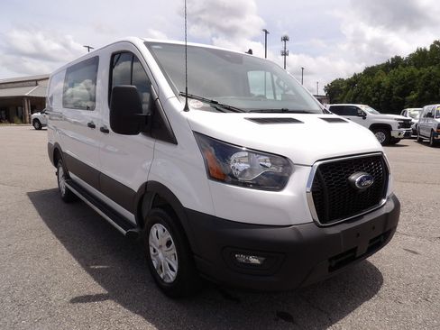 Used 2025 Ford Transit 250 Low Roof w/ Exterior Upgrade Package RWD image 11