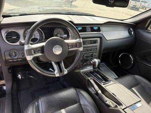 Used 2010 Ford Mustang GT image 22