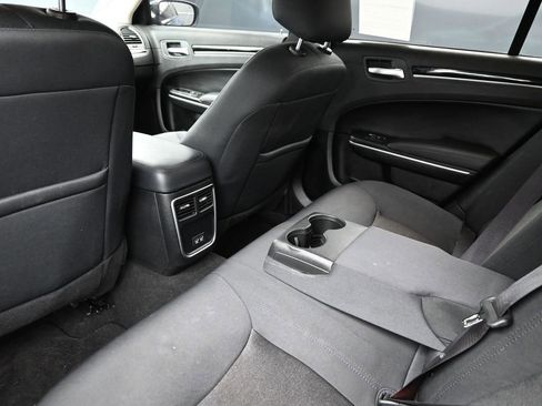 Used 2023 Chrysler 300 Touring w/ Sport Appearance Package RWD image 24
