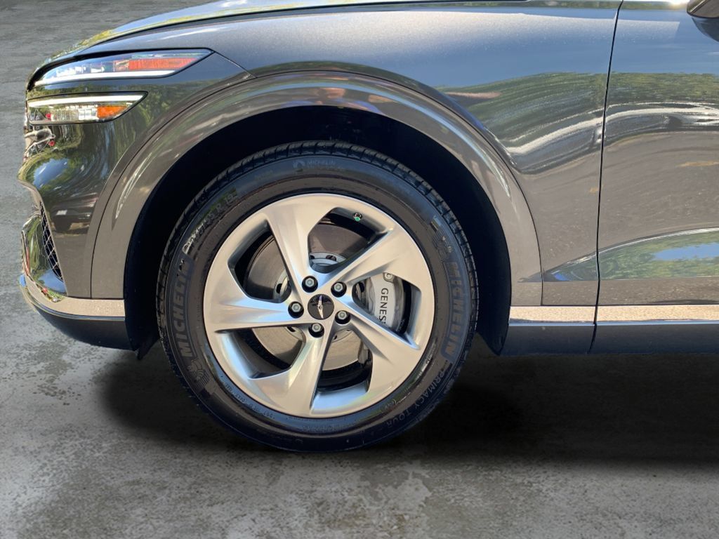 Certified 2026 Genesis GV70 2.5T AWD/4WD image 47