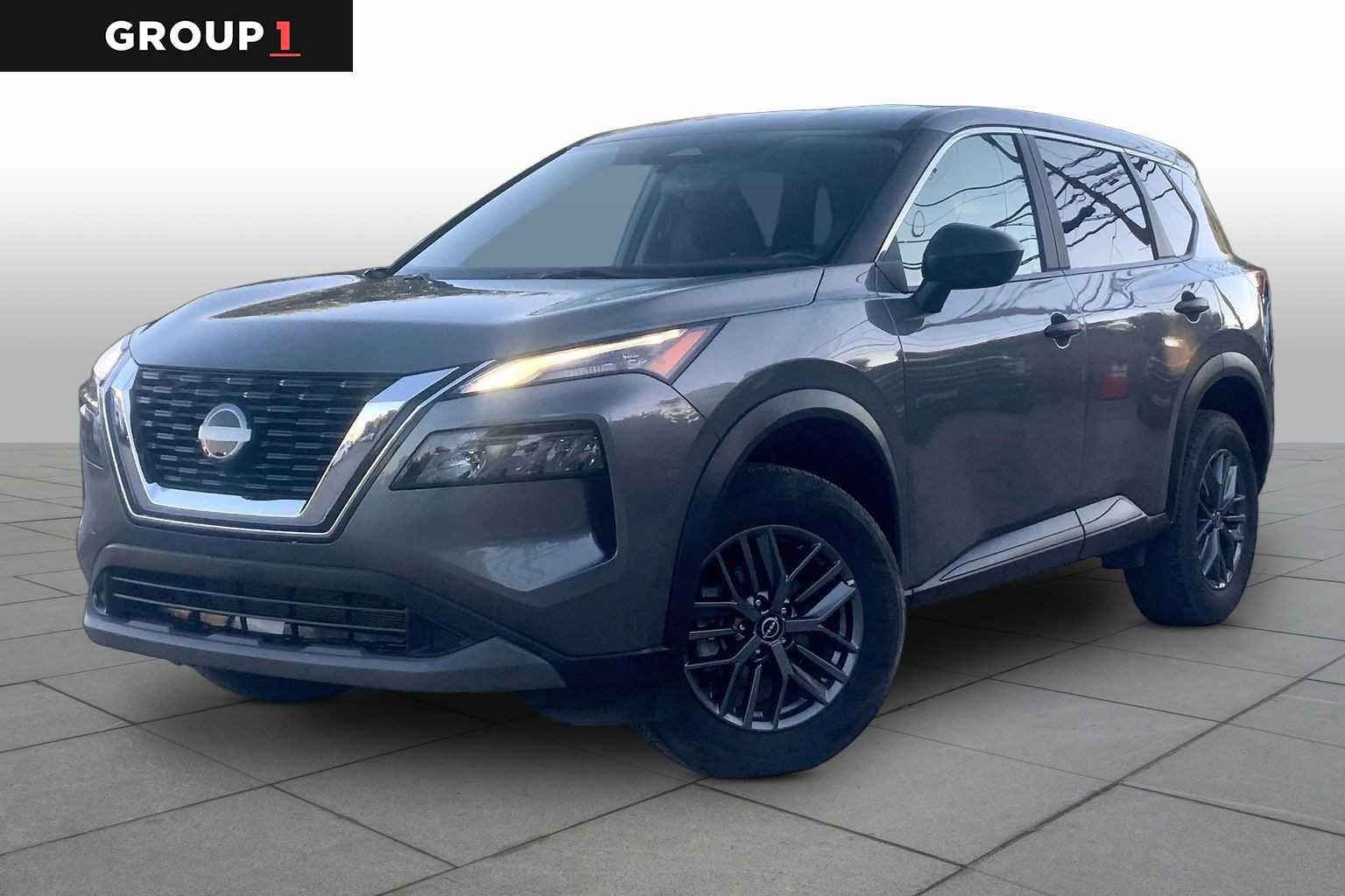 Used 2023 Nissan Rogue S FWD image 1