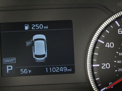 Used 2021 Kia Telluride EX w/ EX Premium Package image 19