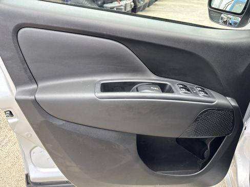 Used 2020 RAM ProMaster City SLT w/ Popular Equipment Group image 10