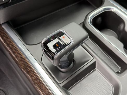 Certified 2026 GMC Sierra 1500 Elevation AWD/4WD image 24