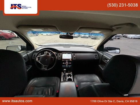 Used 2018 Ford Flex Limited image 16