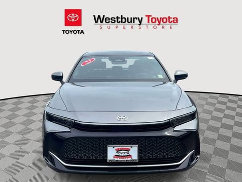 Certified 2023 Toyota Crown w/ Advanced Technology Package AWD/4WD image 3