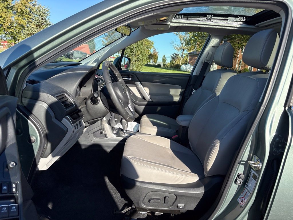 Used 2017 Subaru Forester 2.5i Limited AWD/4WD image 17