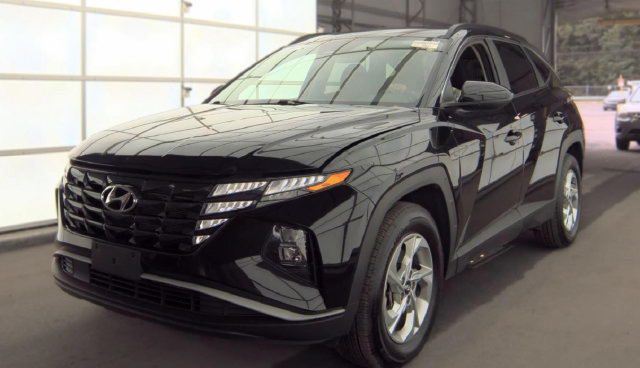 Used 2024 Hyundai Tucson SEL AWD/4WD image 1