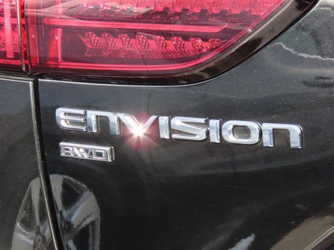 Used 2025 Buick Envision Preferred image 18