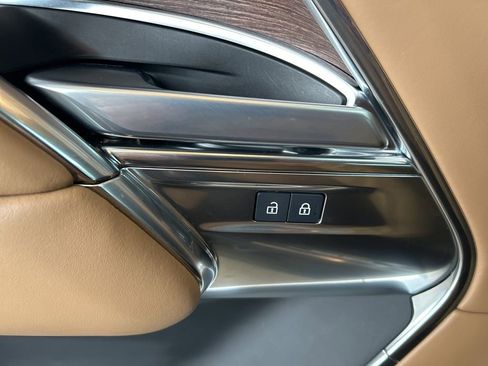 Used 2024 Land Rover Range Rover SE image 28