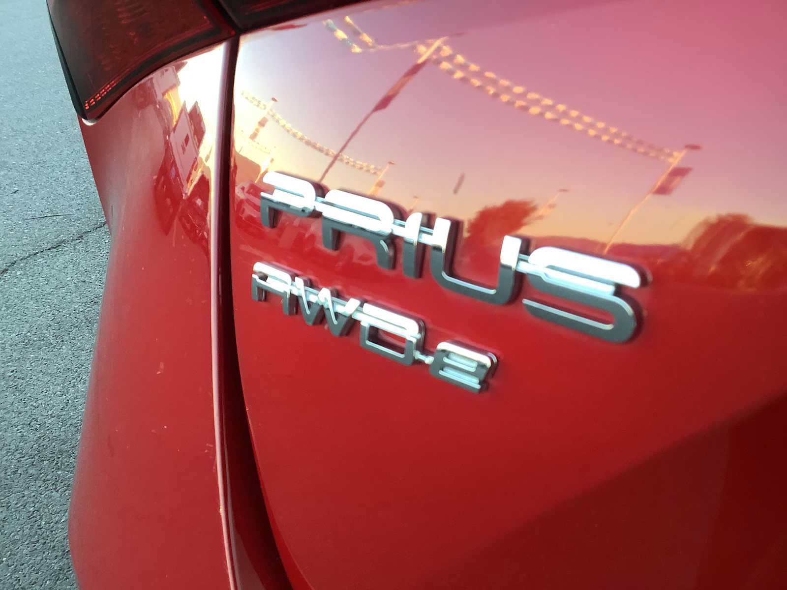 Used 2020 Toyota Prius XLE w/ Advanced Technology Package AWD/4WD image 6