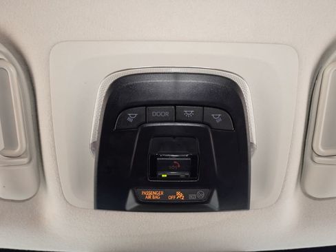 Used 2023 Toyota Corolla LE FWD image 17