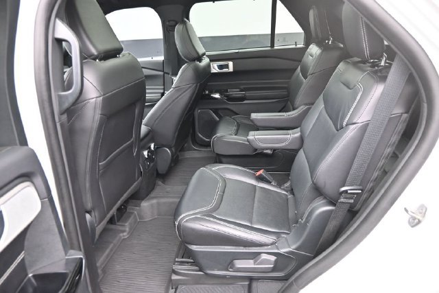 Used 2023 Ford Explorer ST w/ Technology Package AWD/4WD image 13