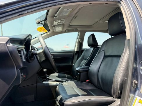Used 2015 Toyota Corolla LE Premium FWD image 12
