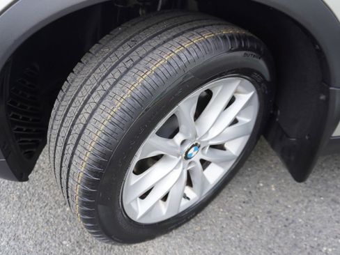 Used 2011 BMW X3 xDrive28i AWD/4WD image 27