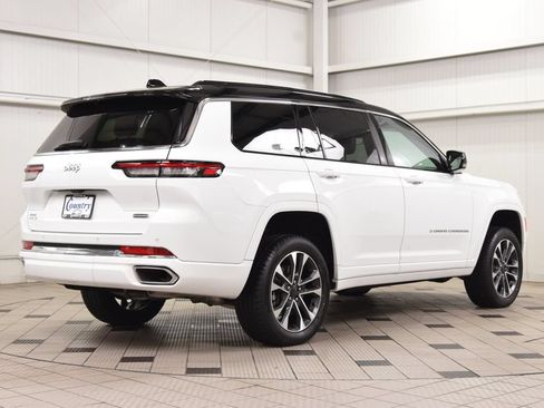 Used 2024 Jeep Grand Cherokee L Overland w/ Trailer Tow Package AWD/4WD image 8