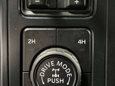 Used 2025 Ford F150 XLT w/ Equipment Group 301A Standard AWD/4WD image 42