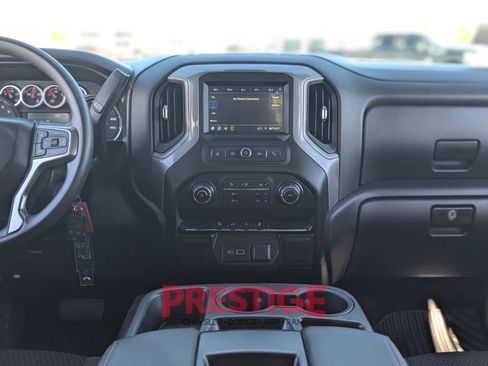 Used 2021 Chevrolet Silverado 1500 Custom Trail Boss w/ Safety Confidence Package AWD/4WD image 18
