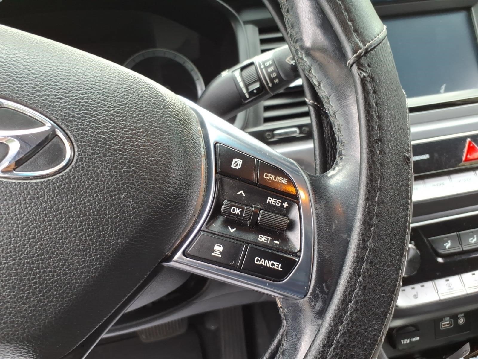 Used 2018 Hyundai Sonata SEL w/ Tech Package 02 FWD image 12