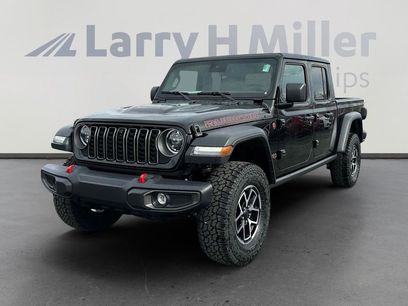 New 2025 Jeep Gladiator Rubicon w/ Convenience Group
