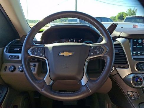 Used 2017 Chevrolet Suburban Premier AWD/4WD image 20