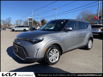 Used 2025 Kia Soul LX