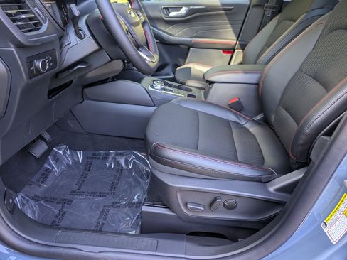 New 2026 Ford Escape ST-Line w/ Tech Pack #1 image 11