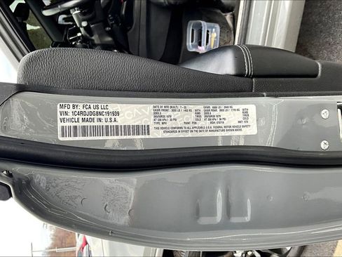 Used 2022 Dodge Durango GT image 19