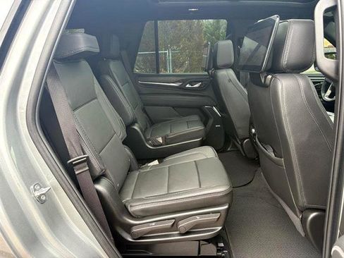 Used 2024 GMC Yukon Denali w/ Advanced Technology Package image 50