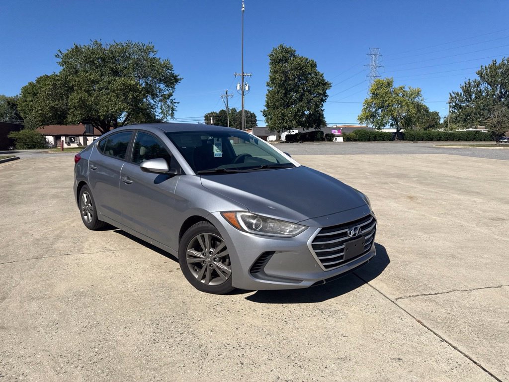 Used 2017 Hyundai Elantra SE FWD image 11