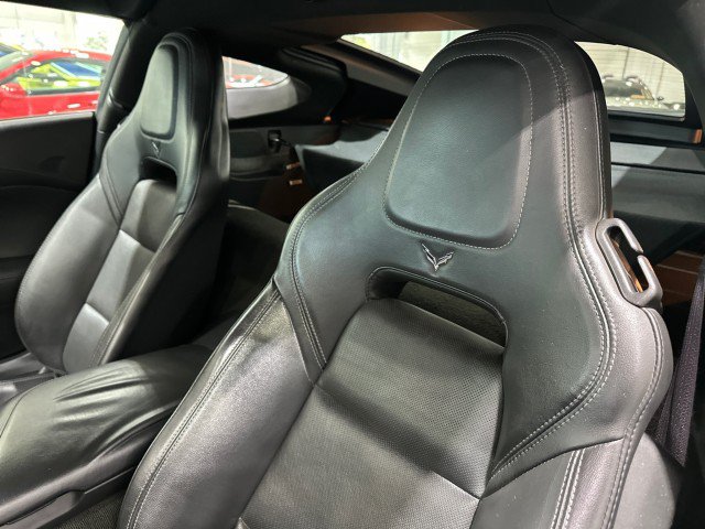 Used 2017 Chevrolet Corvette Stingray Coupe RWD image 43