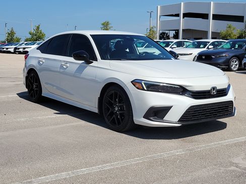 Used 2023 Honda Civic Sport image 31